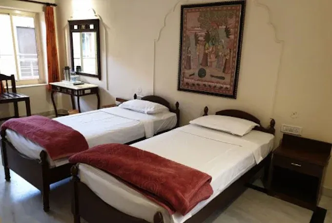 Birla Dharamshala Non AC Room